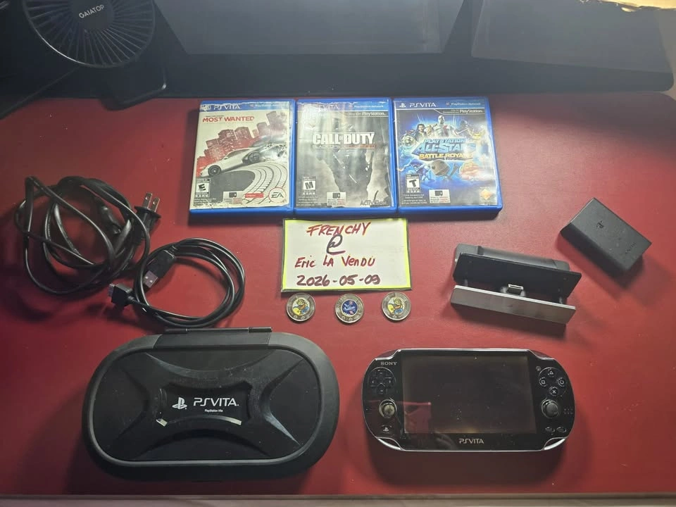 75$ PS Vita with Charger and 3 Games (Read Ad) - photo 3