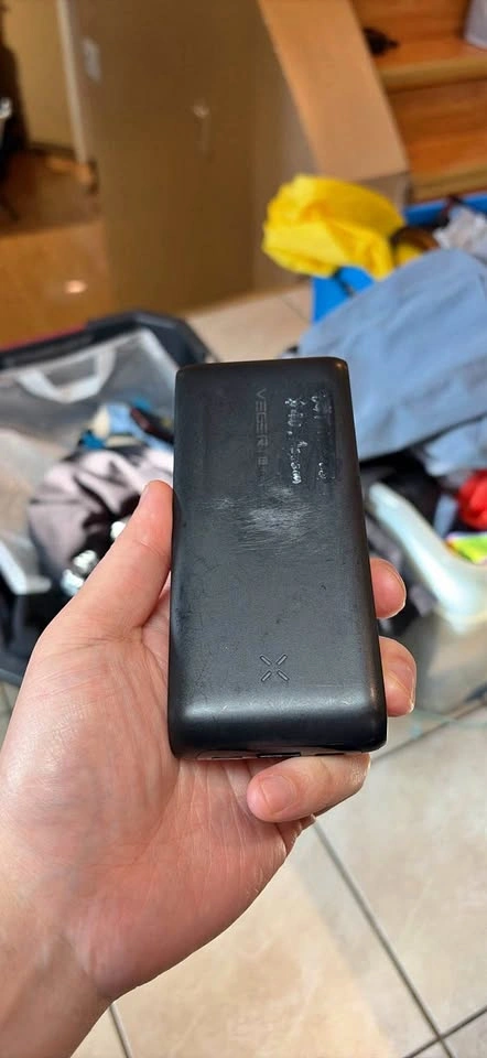 VEGER 10000mAh Portable Charger with Wall Plug Built-in Cables