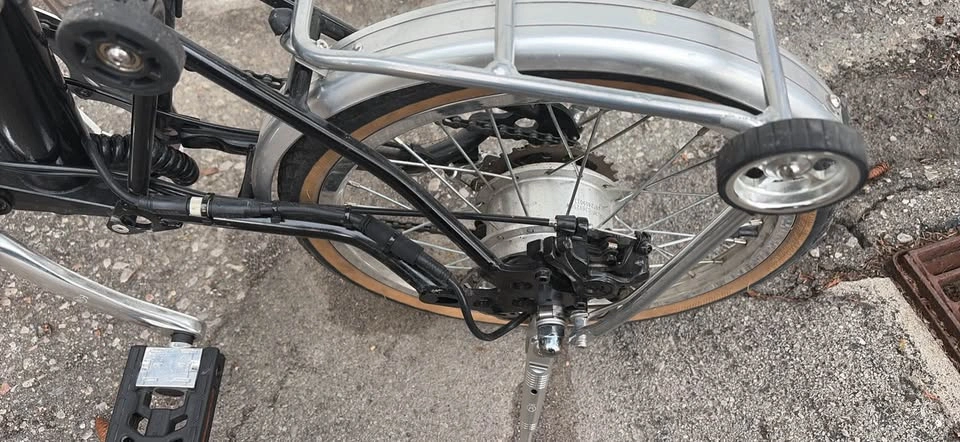Brompton Clone Folding Electric Bike w Disc Brakes & Rear Rack - photo 2