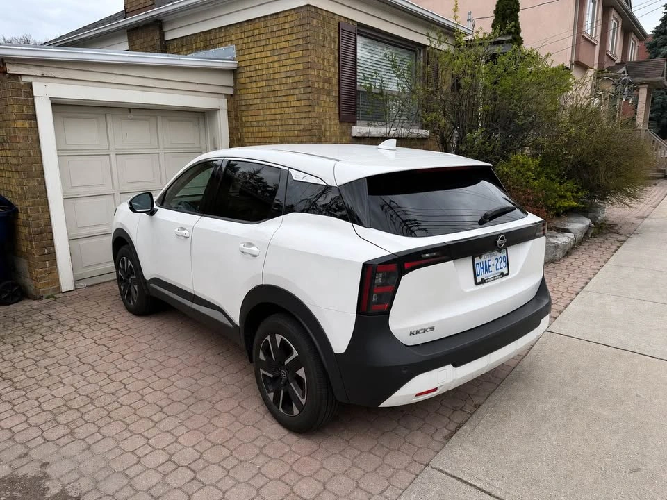 2025 Nissan Kicks SV Lease Transfer - photo 3