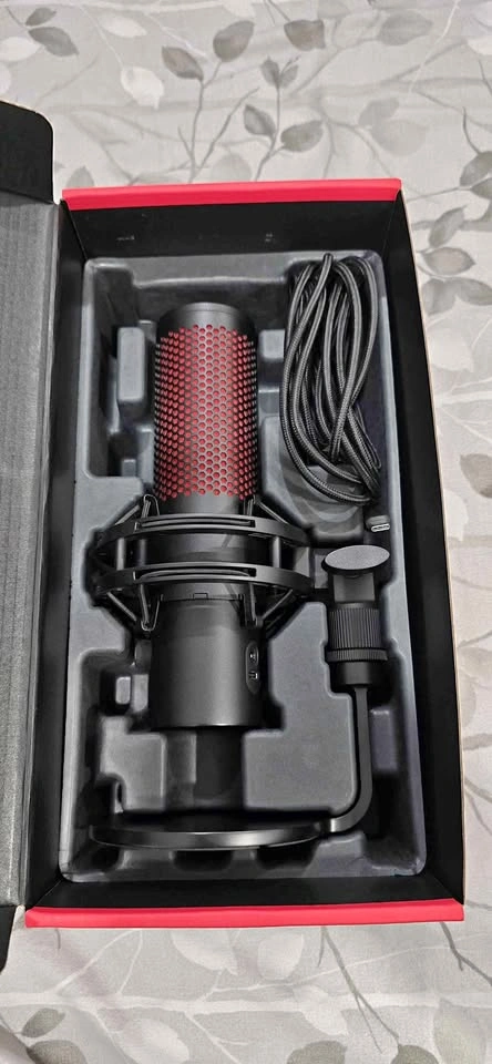 HyperX Quadcast 2 Microphone