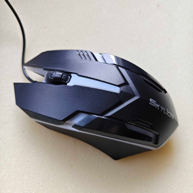 Gaming Mouse - Super Lightweight 61g (White & Black) - photo 3