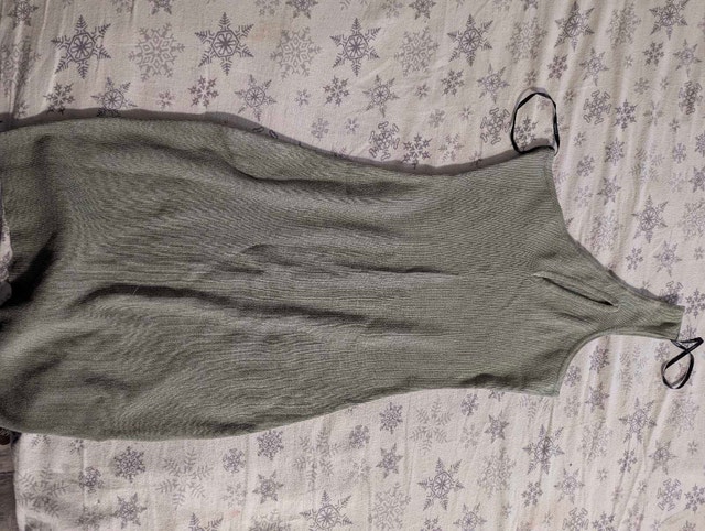 7 Ladies Small Sexy Dresses and Mini Dresses - photo 3
