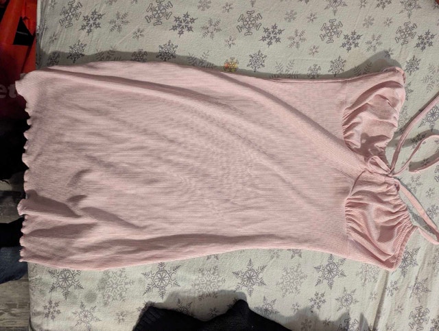 7 Ladies Small Sexy Dresses and Mini Dresses - photo 4