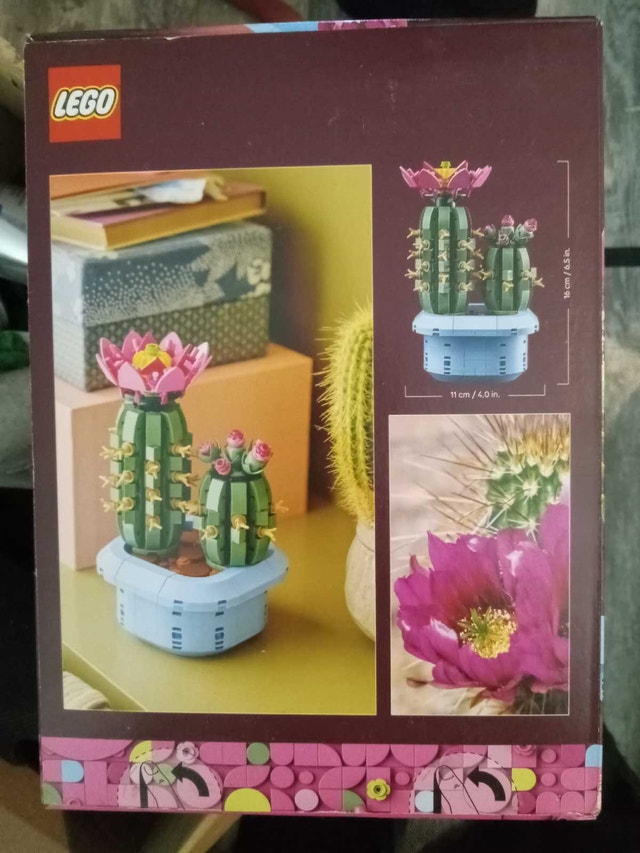 Brand New Lego Cactus Set