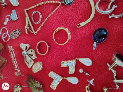 Assorted Jewelry And Costume Jewelry - photo 3