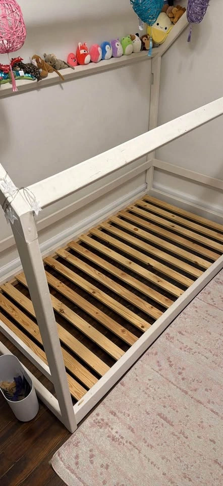 Twin Size Bed Frame - Homemade - photo 3