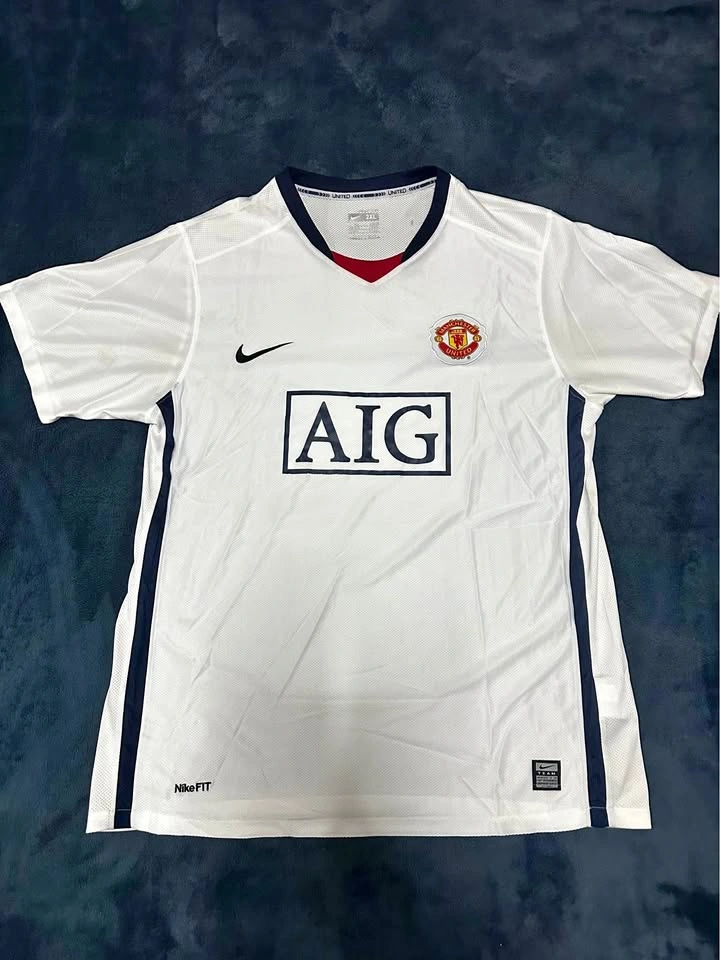 Vintage Manchester United Jersey