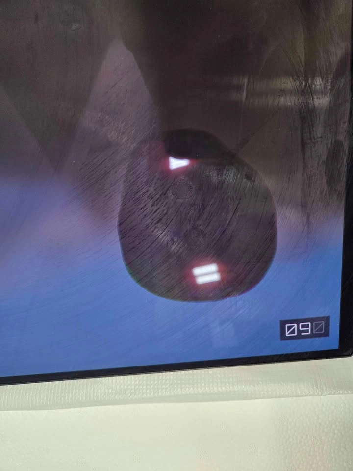 MSI MPG 271QRX 27” QD-OLED Gaming Monitor 360Hz QHD – Needs Repa - photo 3