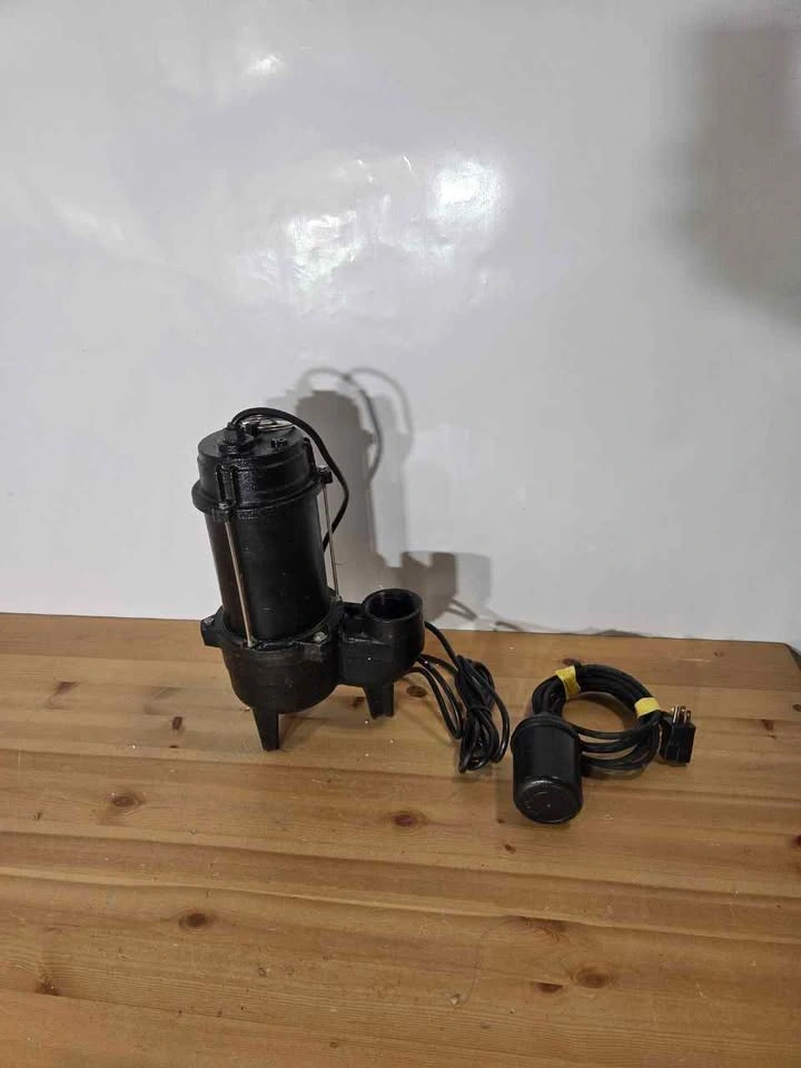 Sewage Effluent Pump 3/4HP Submersible Cast Iron Automatic - photo 5