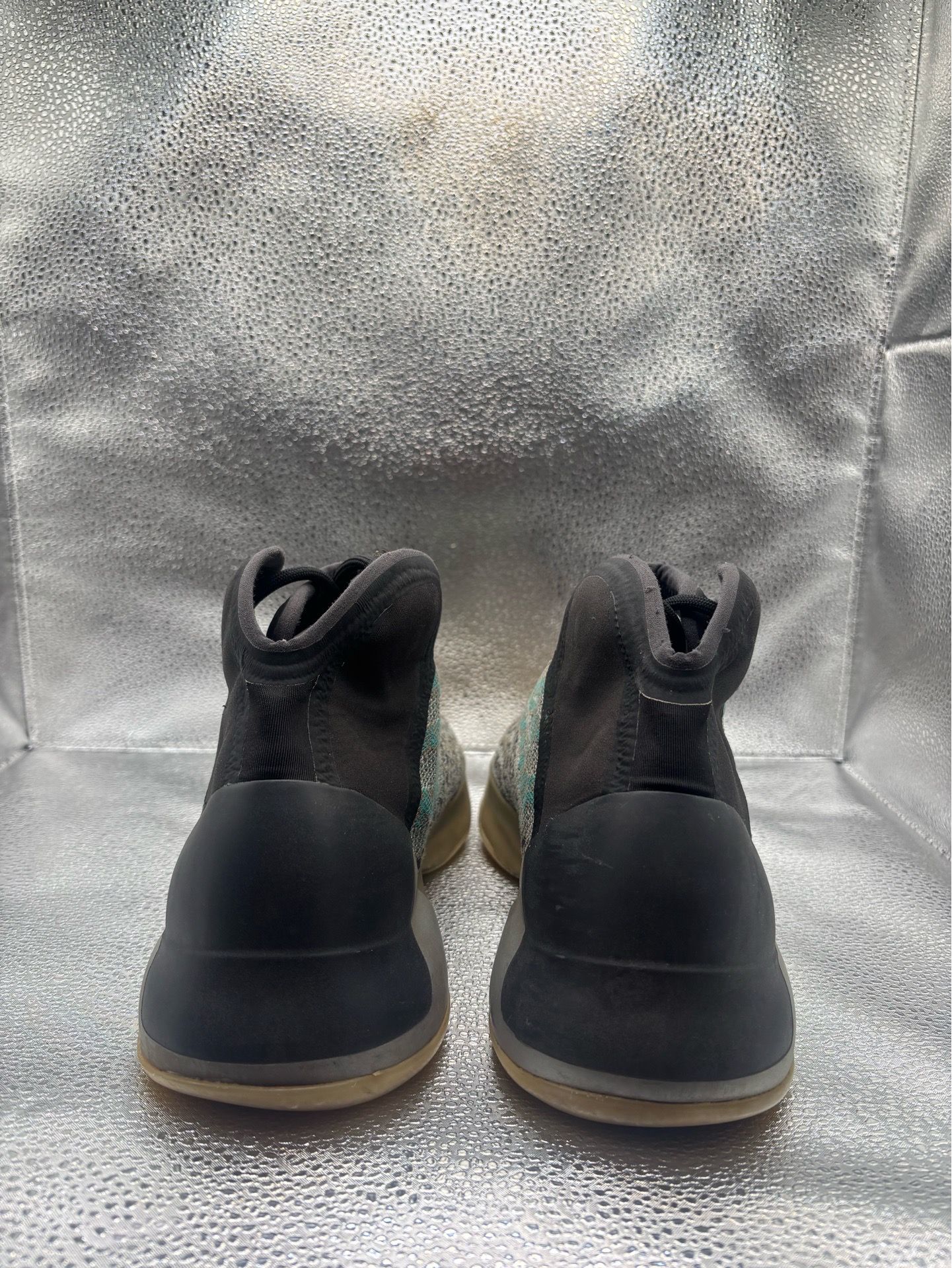 Adidas Yeezy QNTM Teal Blu - photo 4