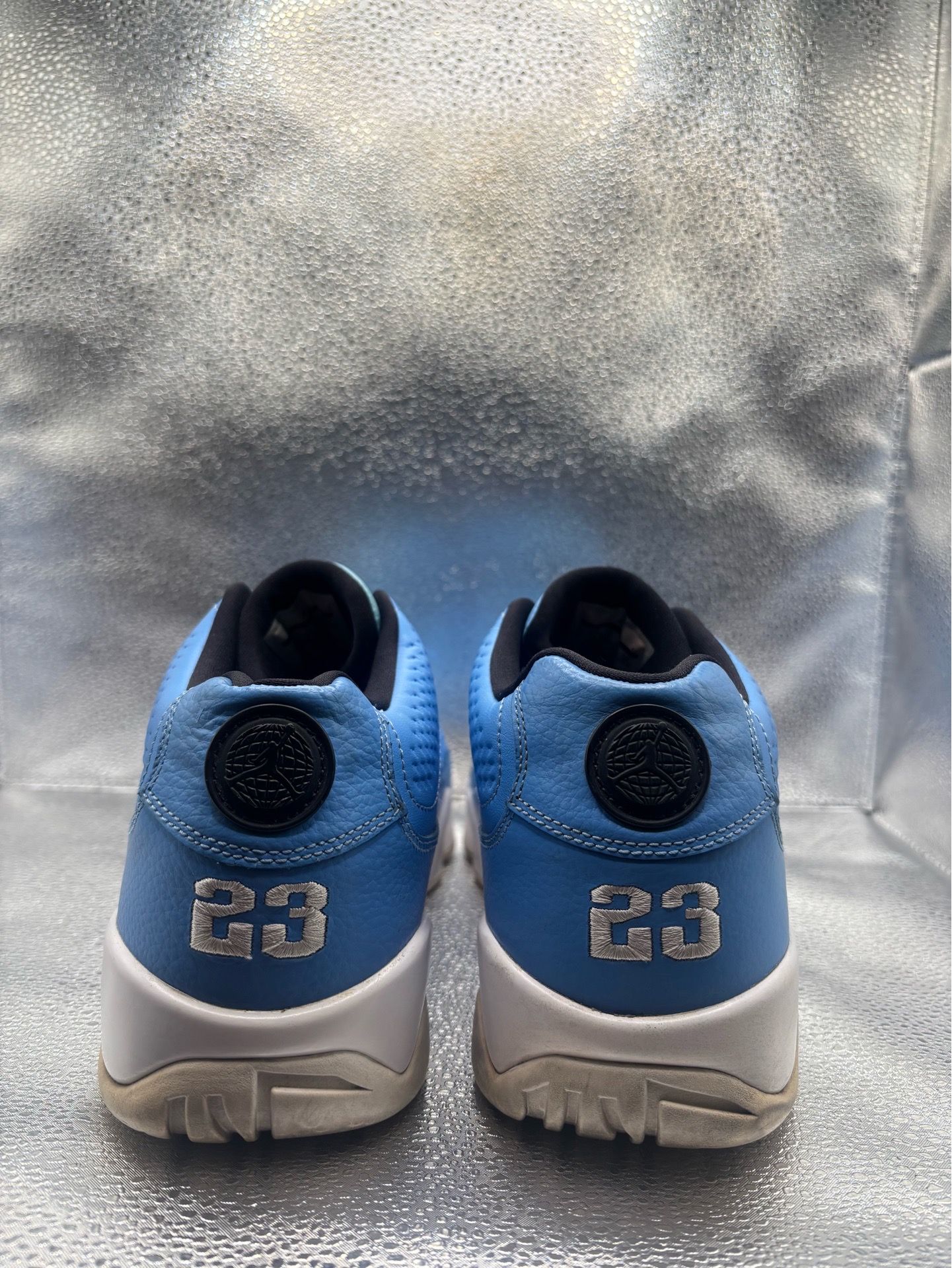 Air Jordan 9 Low Pantone - photo 4
