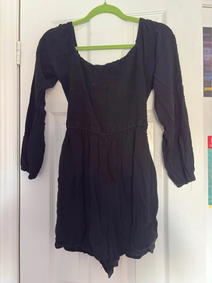 Hollister Black Women’s Romper - photo 2