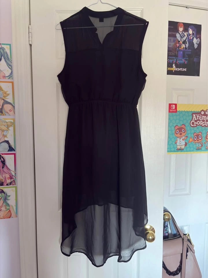 Sleeveless Black Dress - photo 2