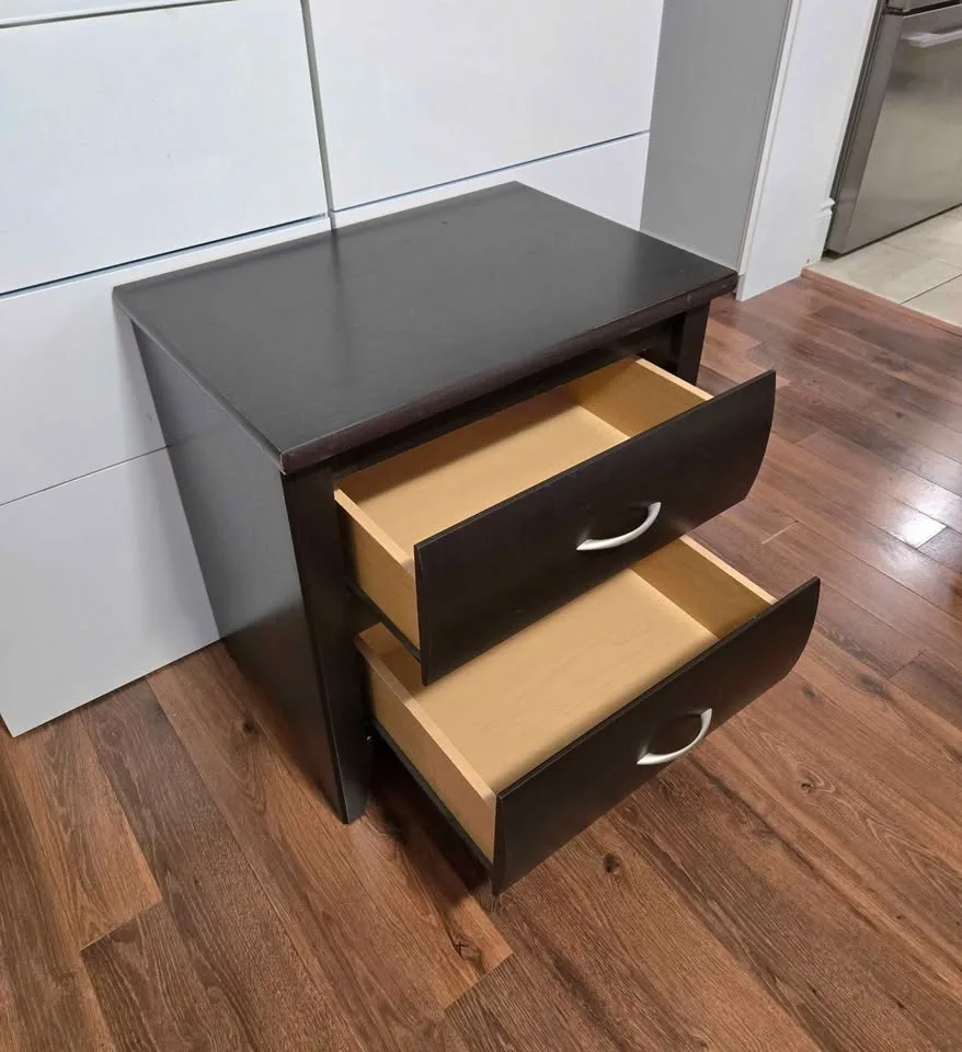 Solid wood 2-Drawer Nightstand - photo 3