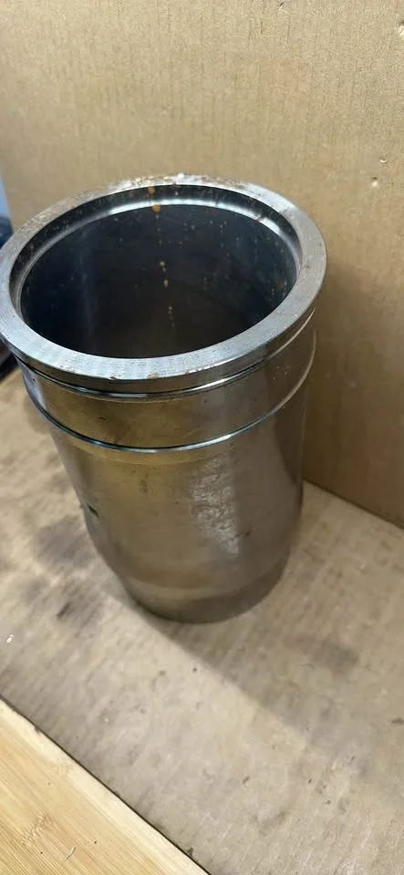 Diesel Engine Cylinder Liner for DD15 Heavy Truck - photo 4