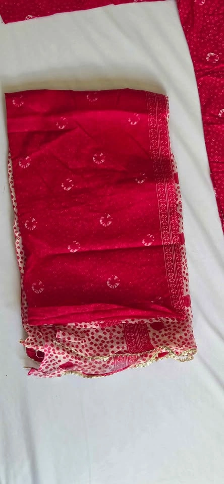 Pink Bandhani Print Kurta Set with Dupatta and Shoes - photo 4