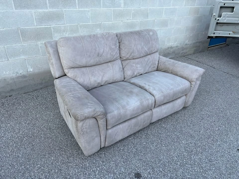 Beige Grey 2 Seater Recliner Love Seat Sofa - Free Delivery - photo 4