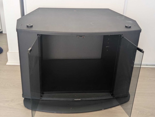 Toshiba TV Stand - photo 3