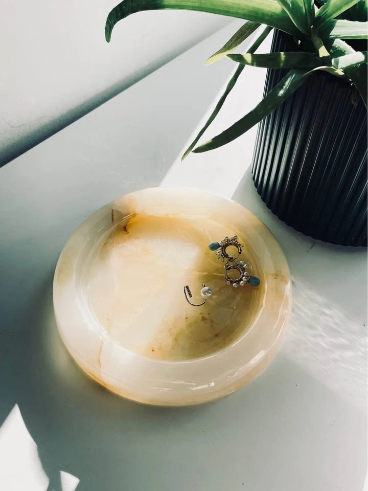 White Onyx Ring Dish | Hand-Carved Stone Bowl - photo 3
