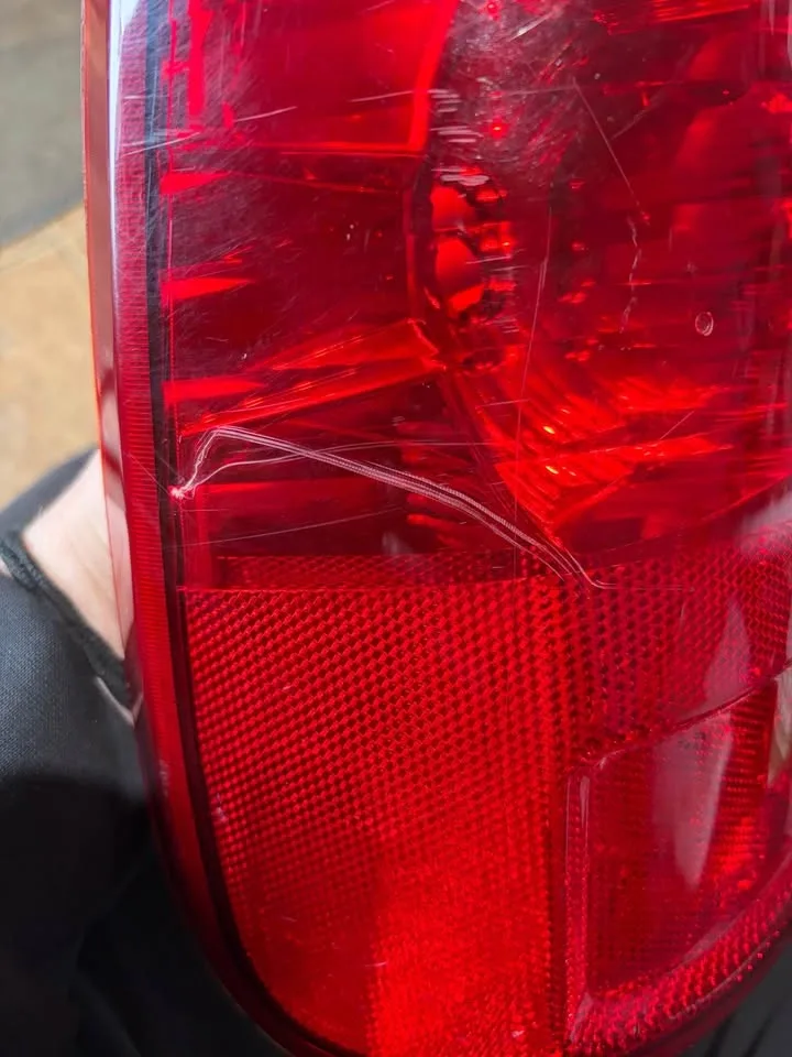 Driver Side Taillight for 08-16 Ford F250 & F350 - photo 2
