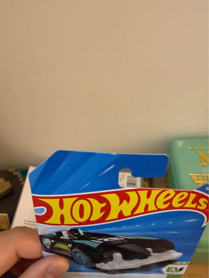 Hot Wheels Electro Silhouette Treasure Hunt - photo 3