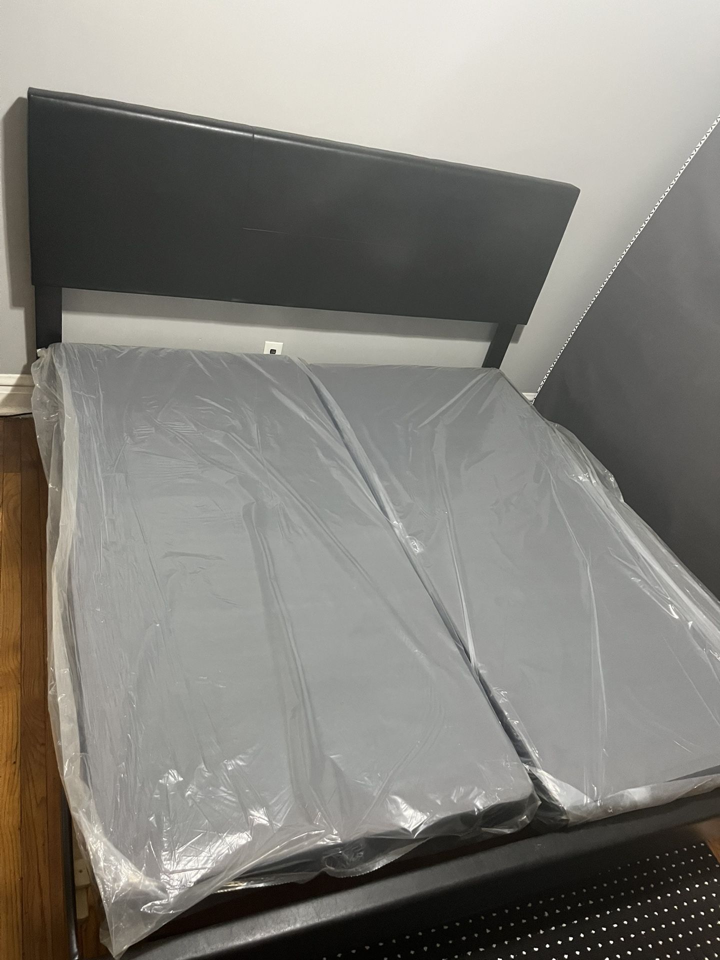 KING SIZE BED