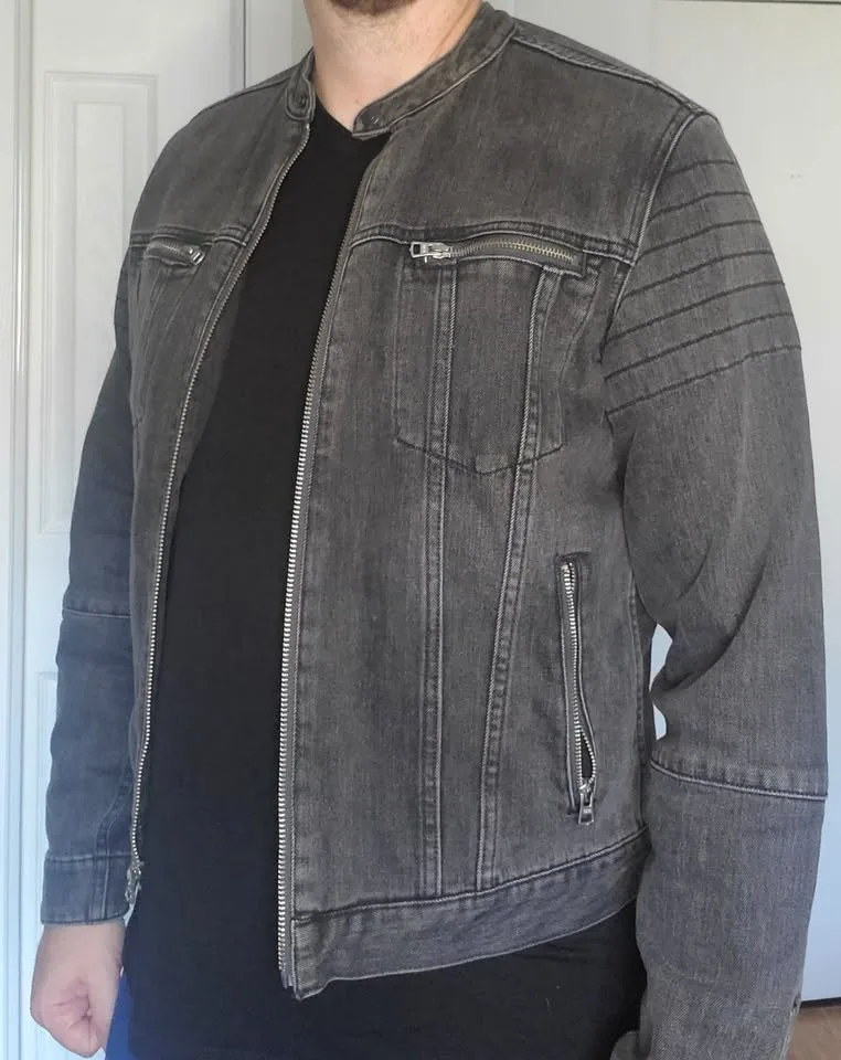 GAP denim Jacket Mens' Medium image indicator(3)