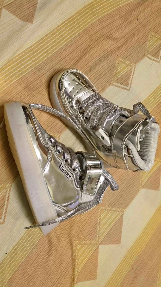 GISDIY Silver High-Top Sneakers with LED Lights Bottom
