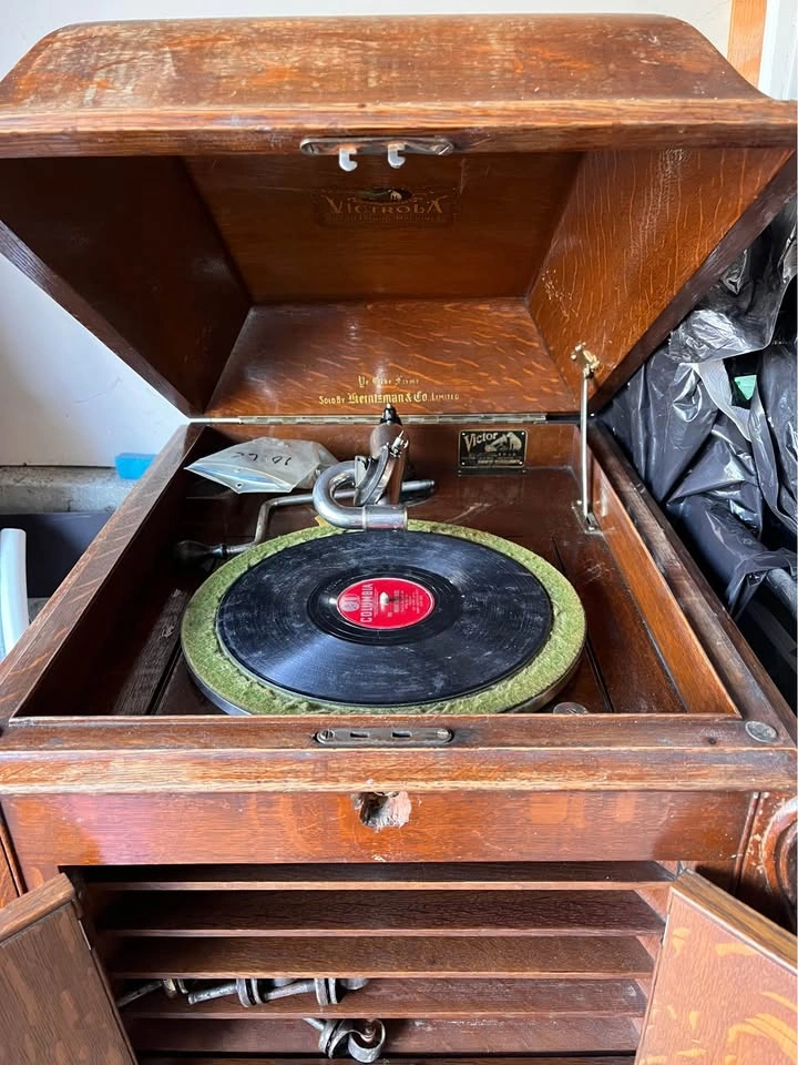 Victor Victrola Record Player Cabinet - Vintage - photo 5