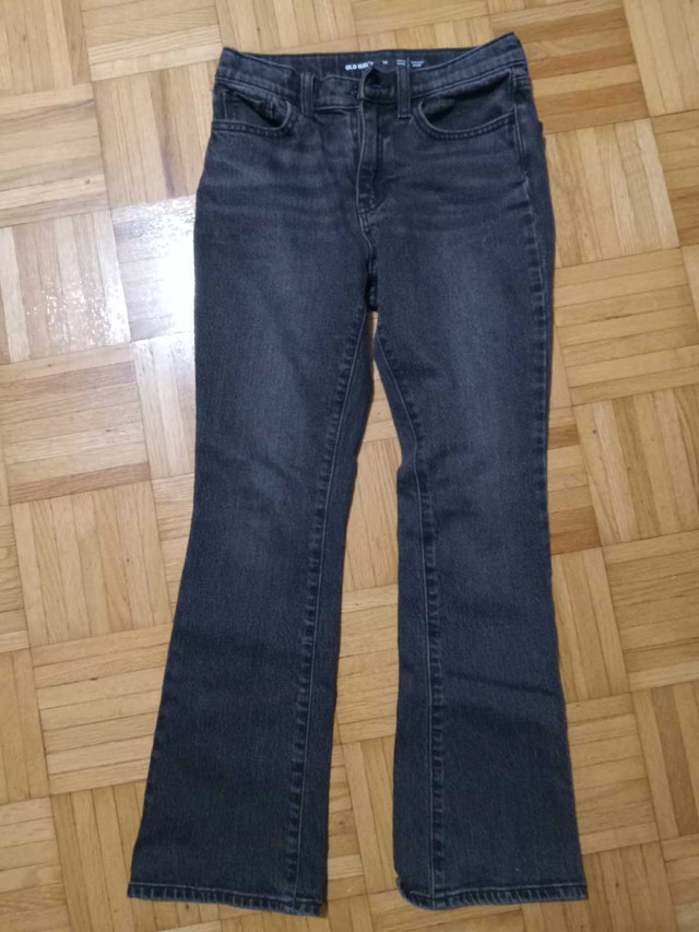 Size 14 - Women's Old Navy High Rise Flare Jeans