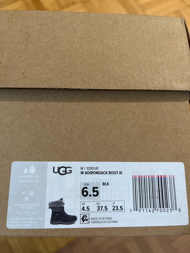 Size 6.5 - Uggs Adirondack Boot III - photo 2
