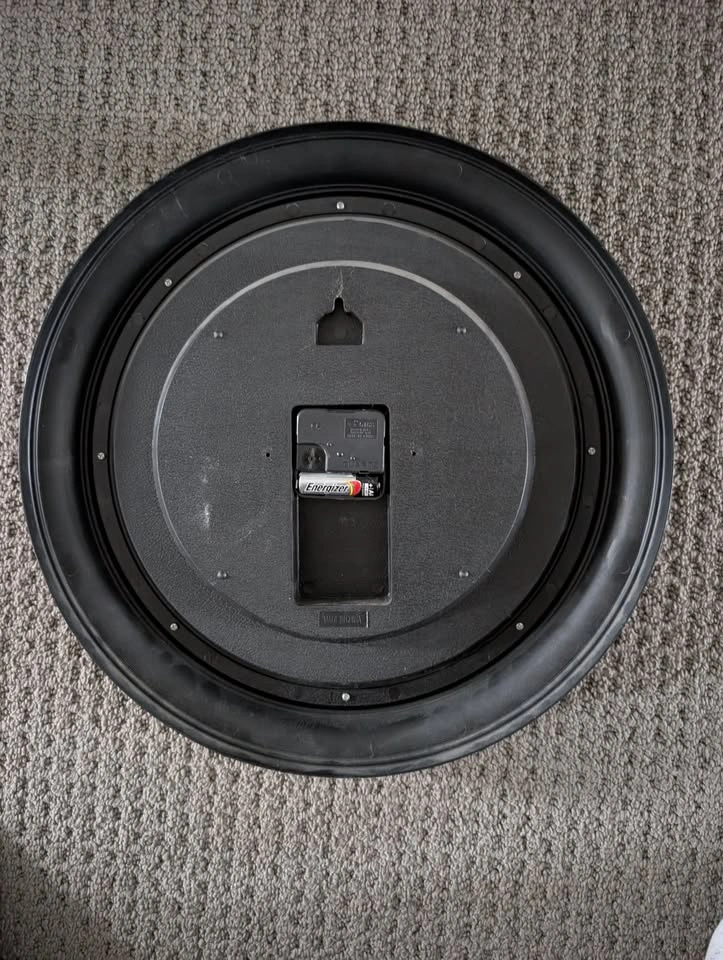 Wall Clock - Battery - photo 2