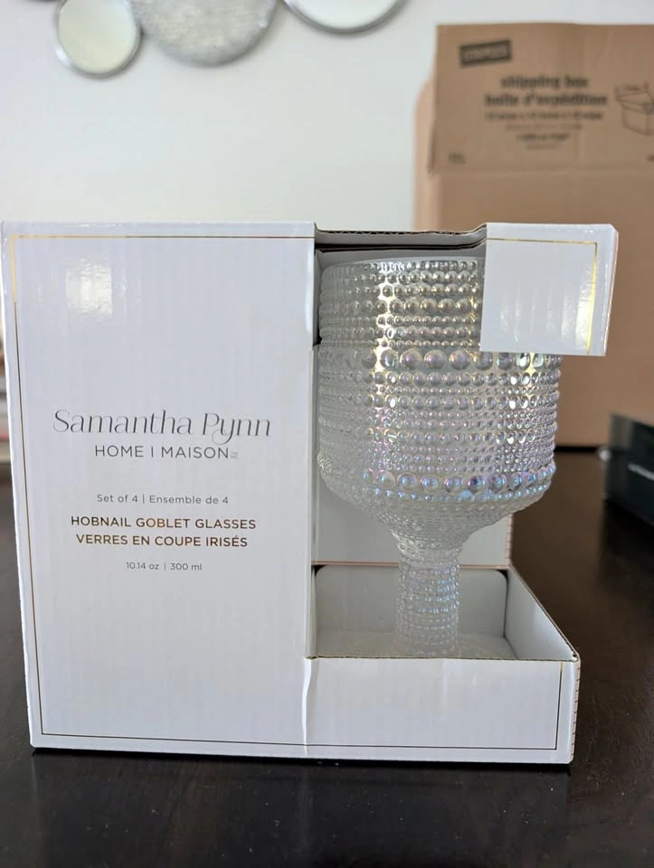 Hobnail Goblet Glasses - Set of 4 (300ml)