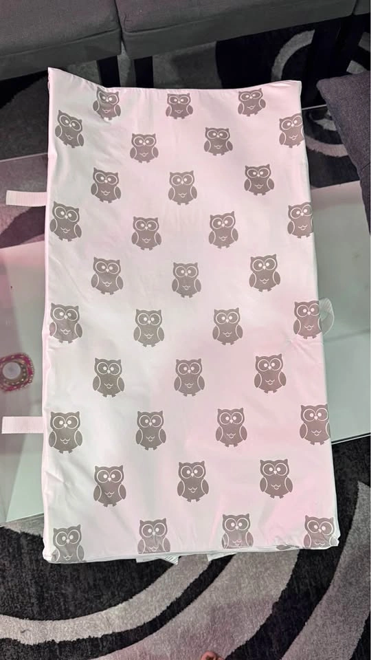Diaper changing pad