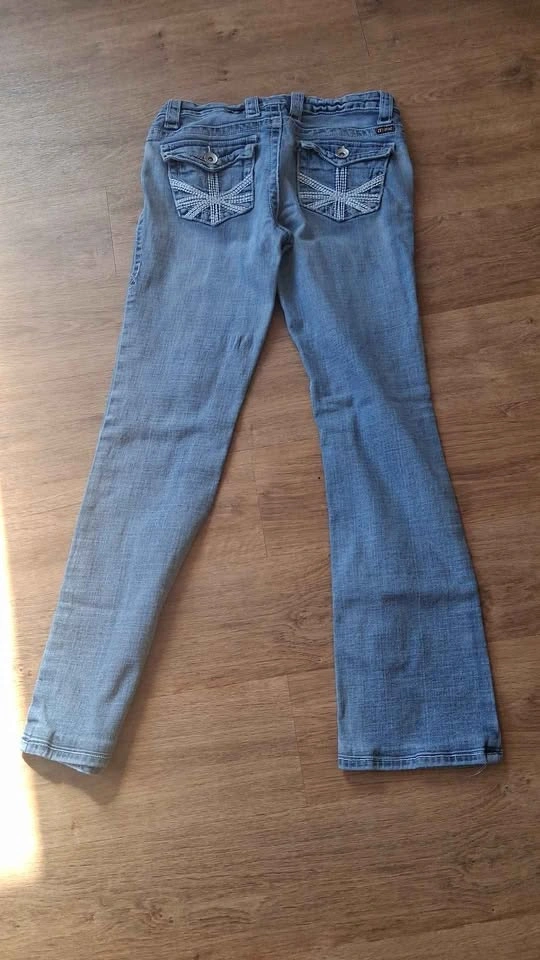 Womens light blue jeans. - photo 2