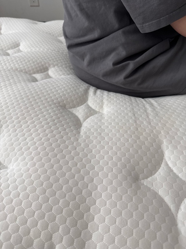 Queen Size Mattress - photo 4