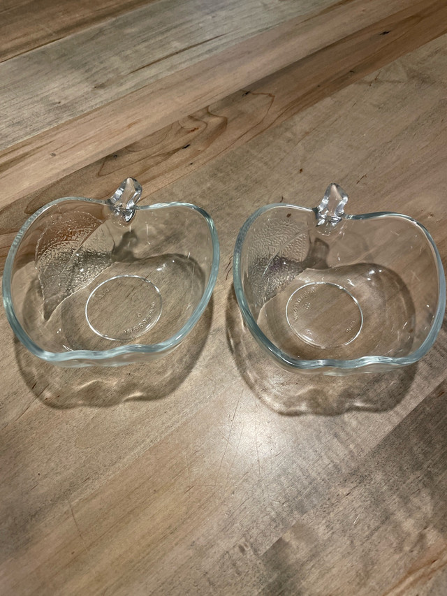 glass apple shaped glass dishes