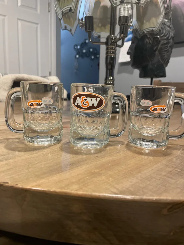 3 A&W rootbeer mini mugs thumbnail