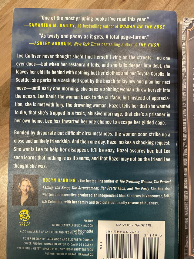 Paperback Novels: The Drowning Woman & The Forgotten Home - photo 2