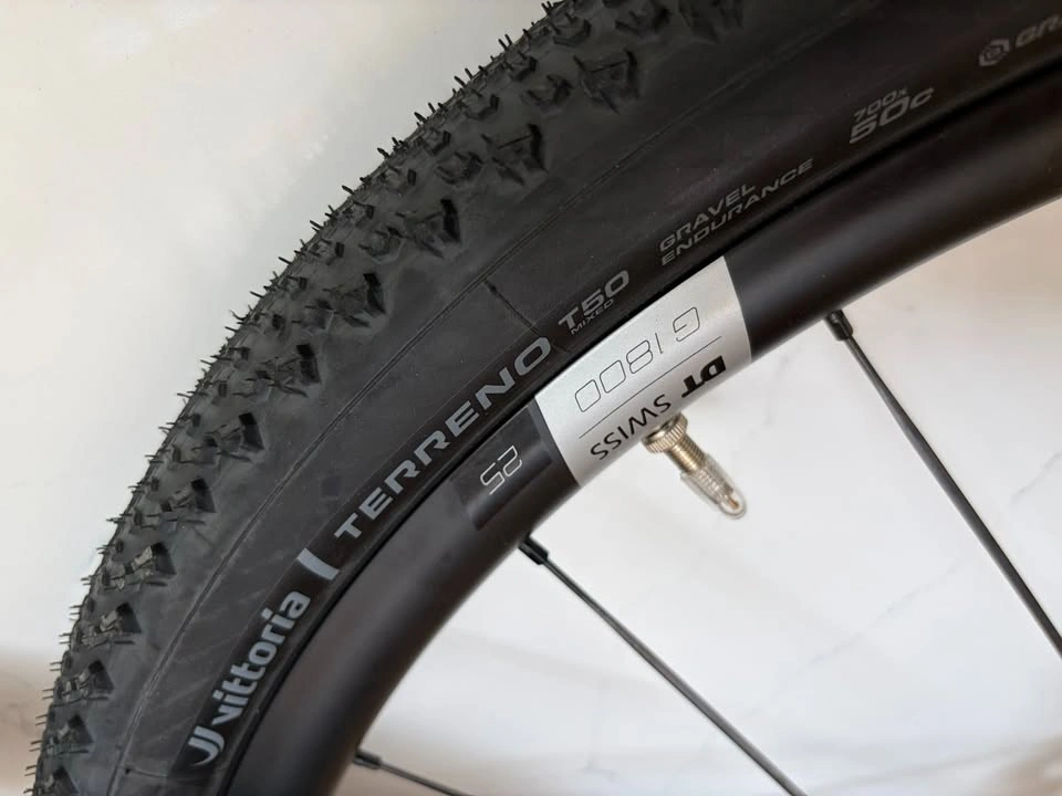 DT Swiss G1800 Microspline Wheels & Vittoria Terreno 700x50c Tir - photo 3