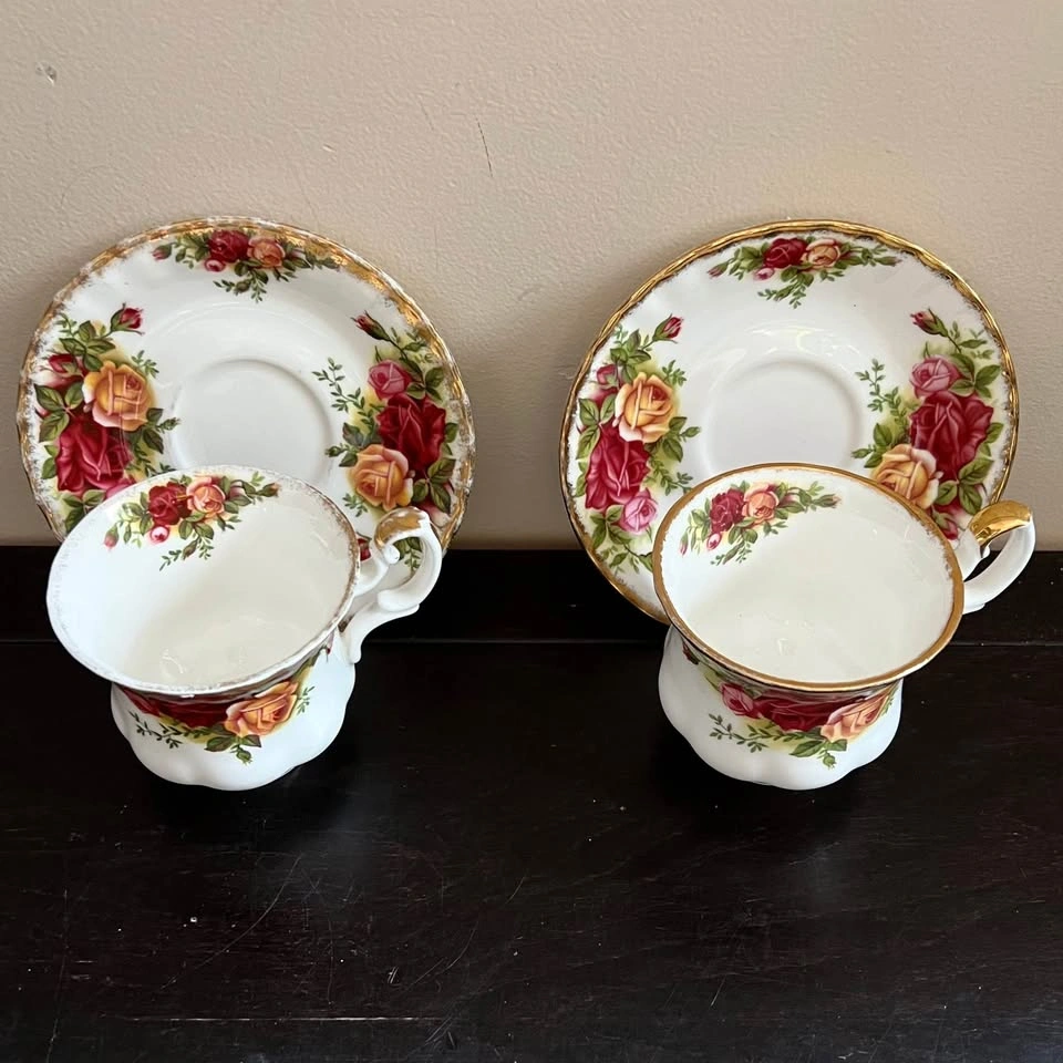 2 Set Royal Albert Old Country Roses Teacup & Saucer - photo 2