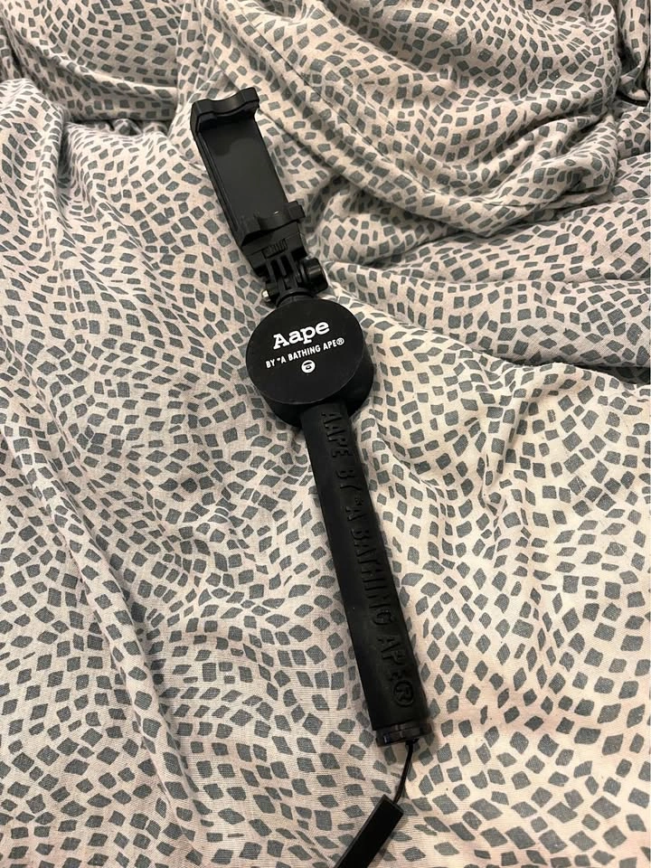 AAPE Selfie stick