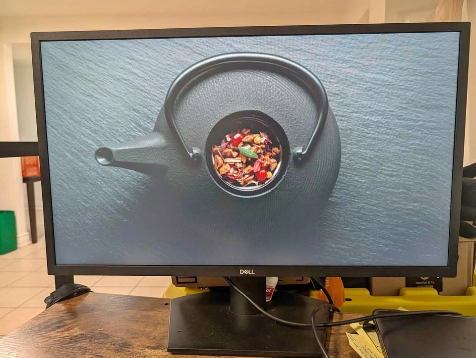 Dell 27 inch FHD Monitor (with box)