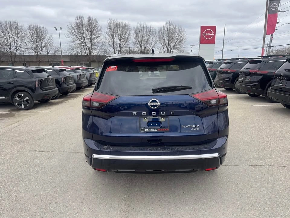 2026 Nissan Rogue Platinum - photo 4