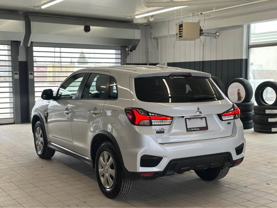 2023 Mitsubishi RVR ES AWC - photo 4