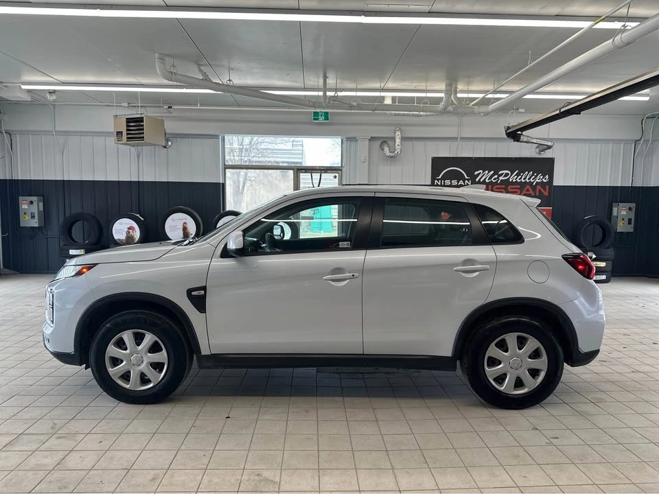 2023 Mitsubishi RVR ES AWC - photo 5