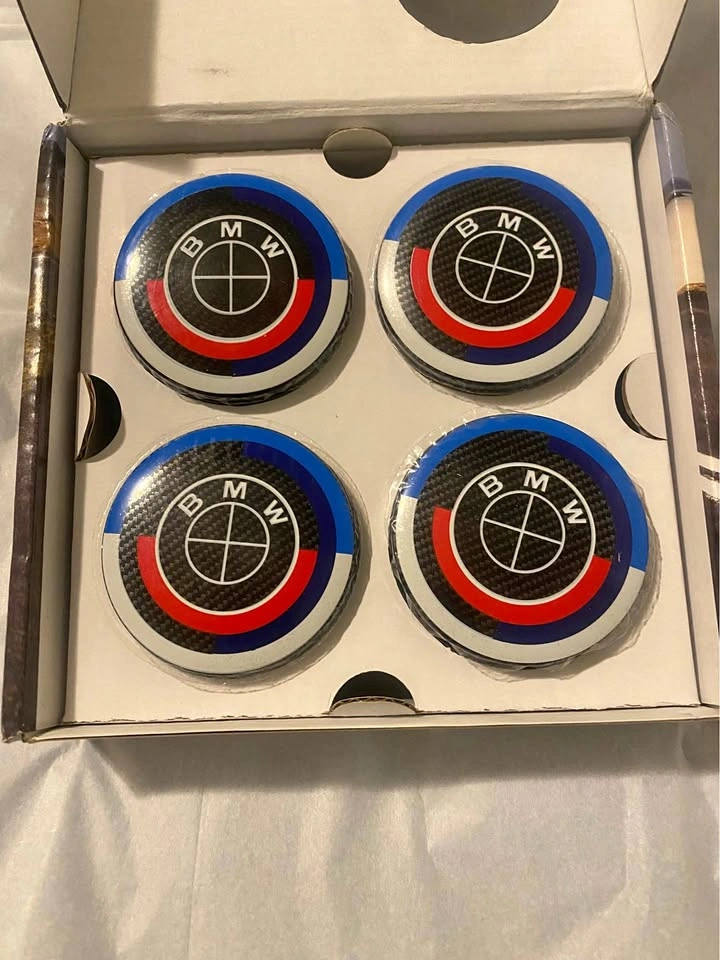 BMW Floating Center Caps Logo
