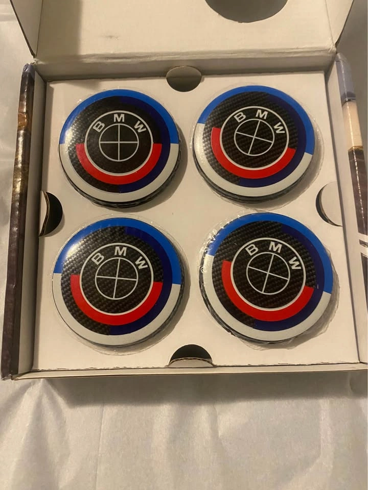 BMW Floating Center Caps Logo - photo 3