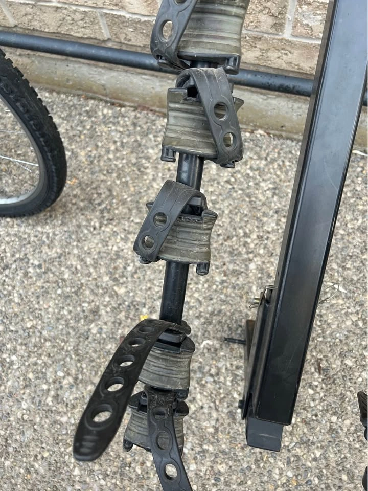 Thule 5-Bike Hitch Rack - photo 3